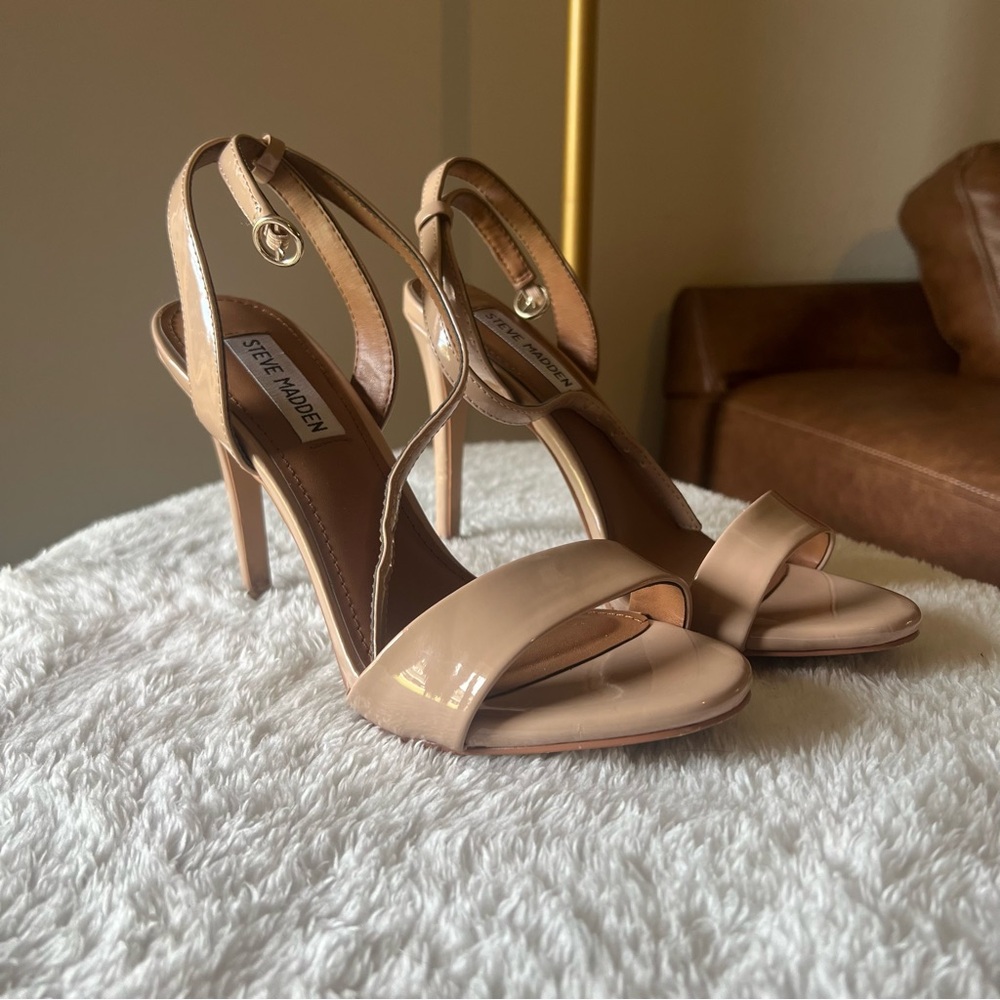 Steve Madden Nude Strappy Heels